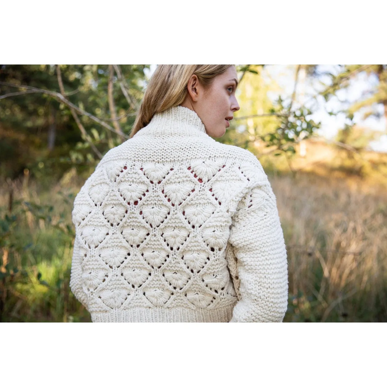 52 Weeks of Chunky Knits by Laine