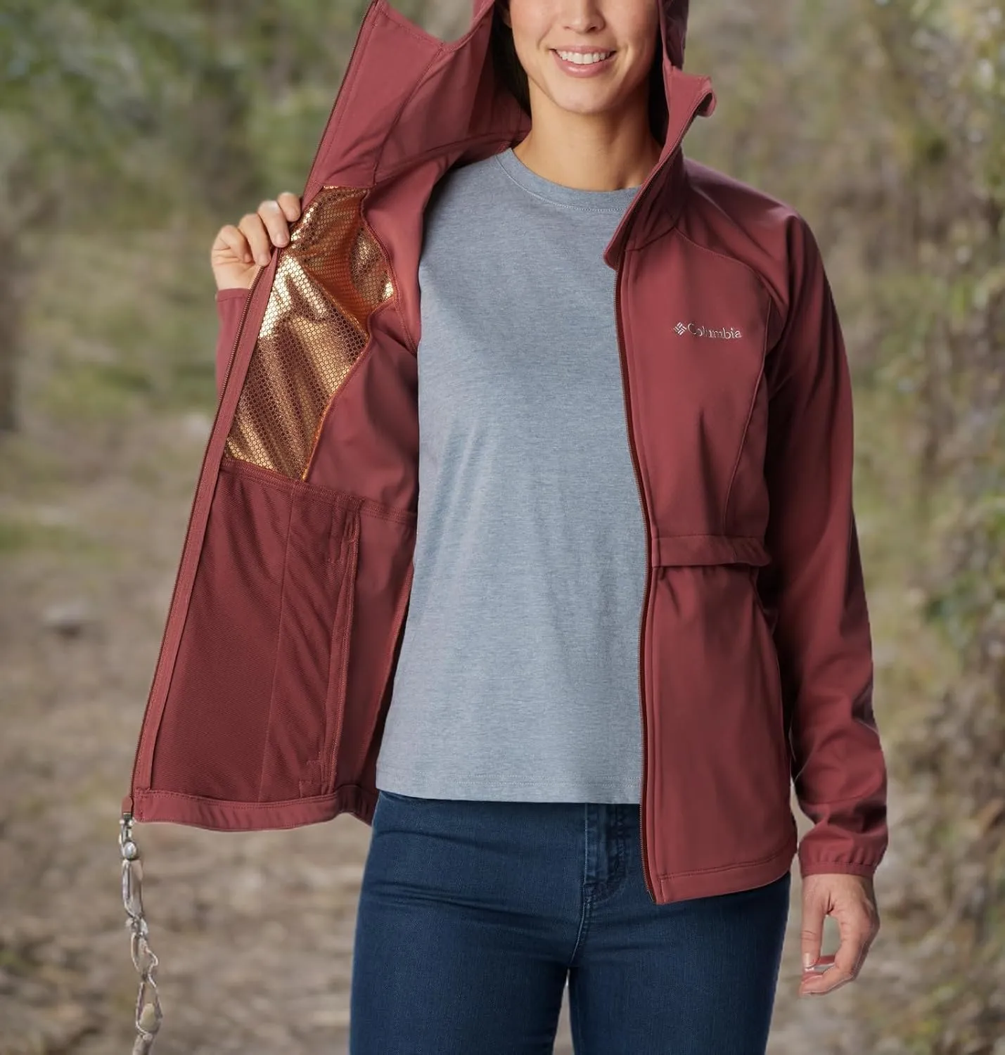 Columbia Women's Canyon Meadows Softshell Jacket