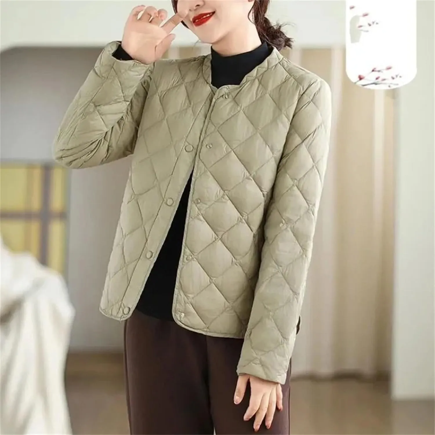 Cotton-Padded Coat Women's Short Parkas Winter Warm Cotton Jacket Fashion Outwear Loose Down Coat Ladies Outcoat