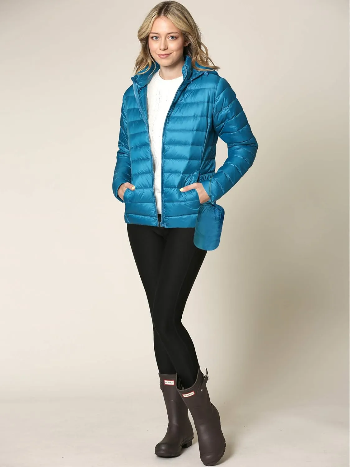CTC Women's Ultra Light Weight Packable Down Jacket with Removable Hoodie