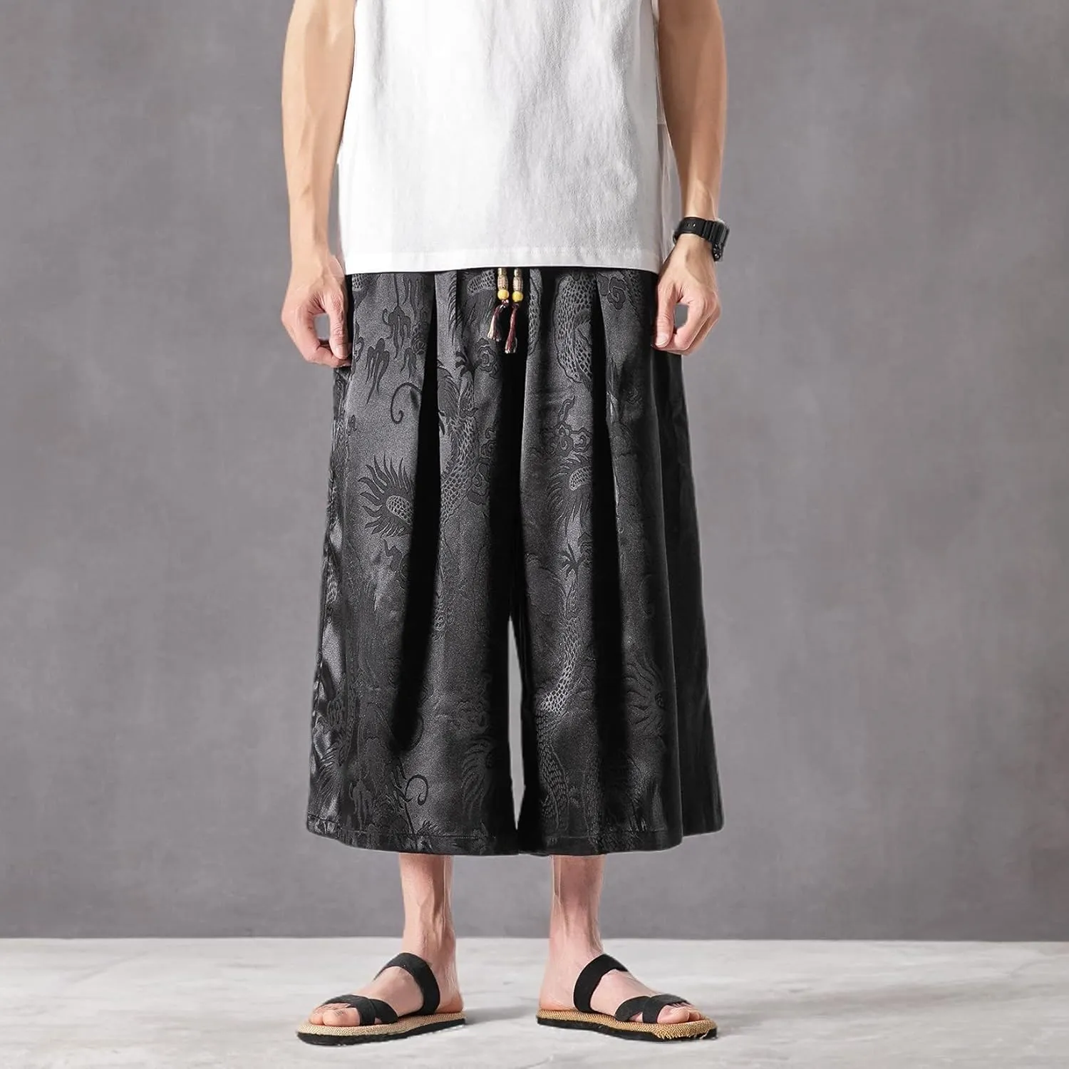 DOSLAVIDA Men's Linen Harem Capri Pants Loose Fit Yoga Beach Shorts Elastic Waist Wide Leg Baggy Cropped Trousers