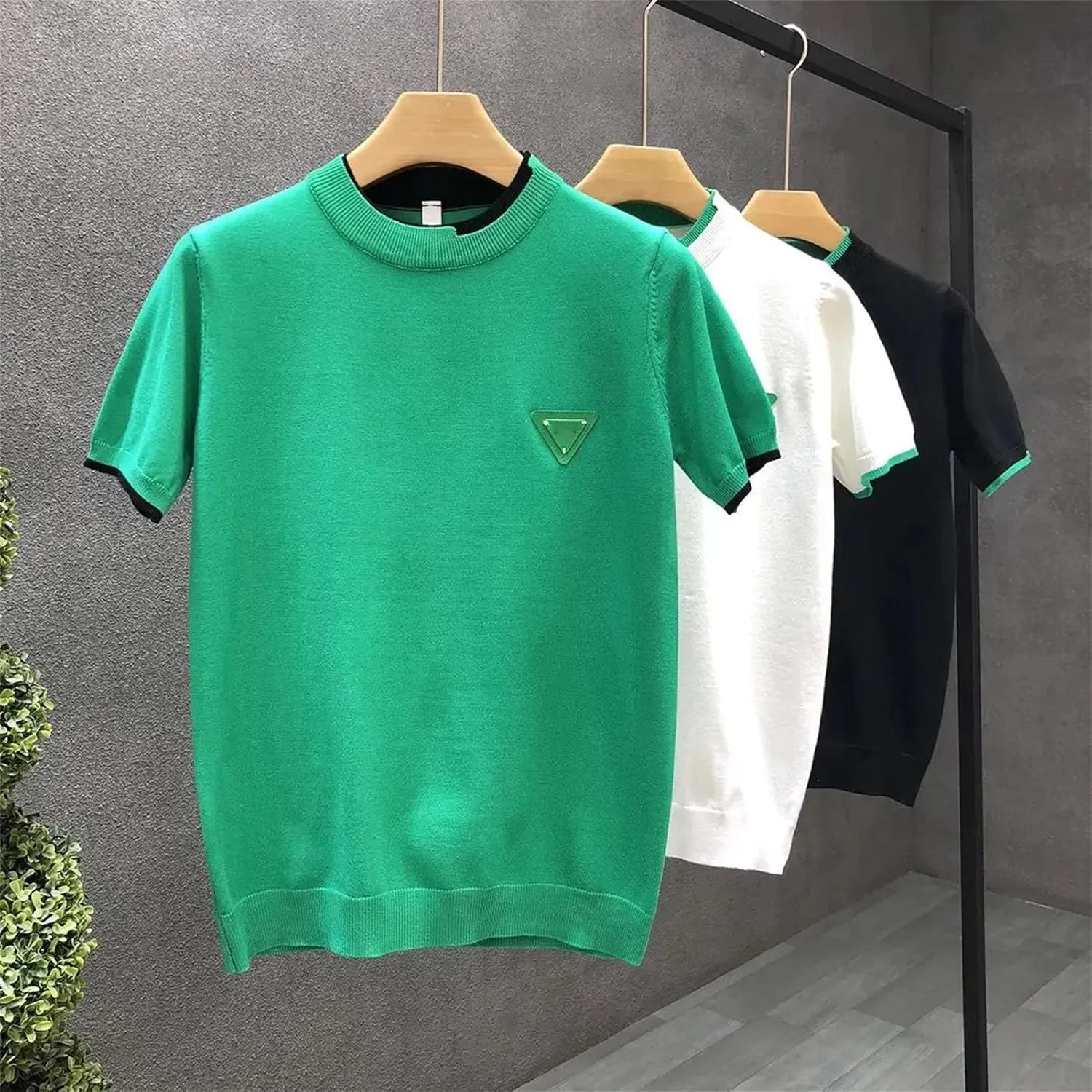 Men's Ice Silk Crew Neck T-Shirt, Slim Fit Half Sleeve Layering Top