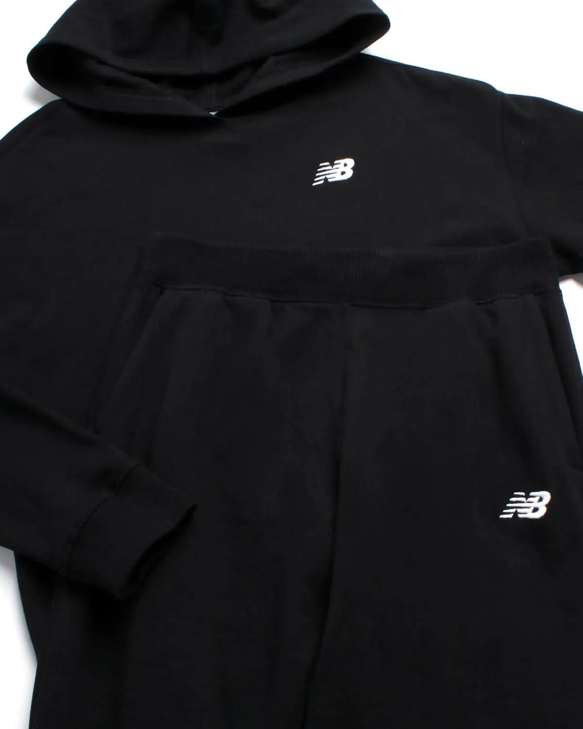 New Balance Girls' Sweatsuit Set - 2 Piece Fleece Pullover Hoodie and Joggers Sweatpants - Activewear Set for Girls (7-16)