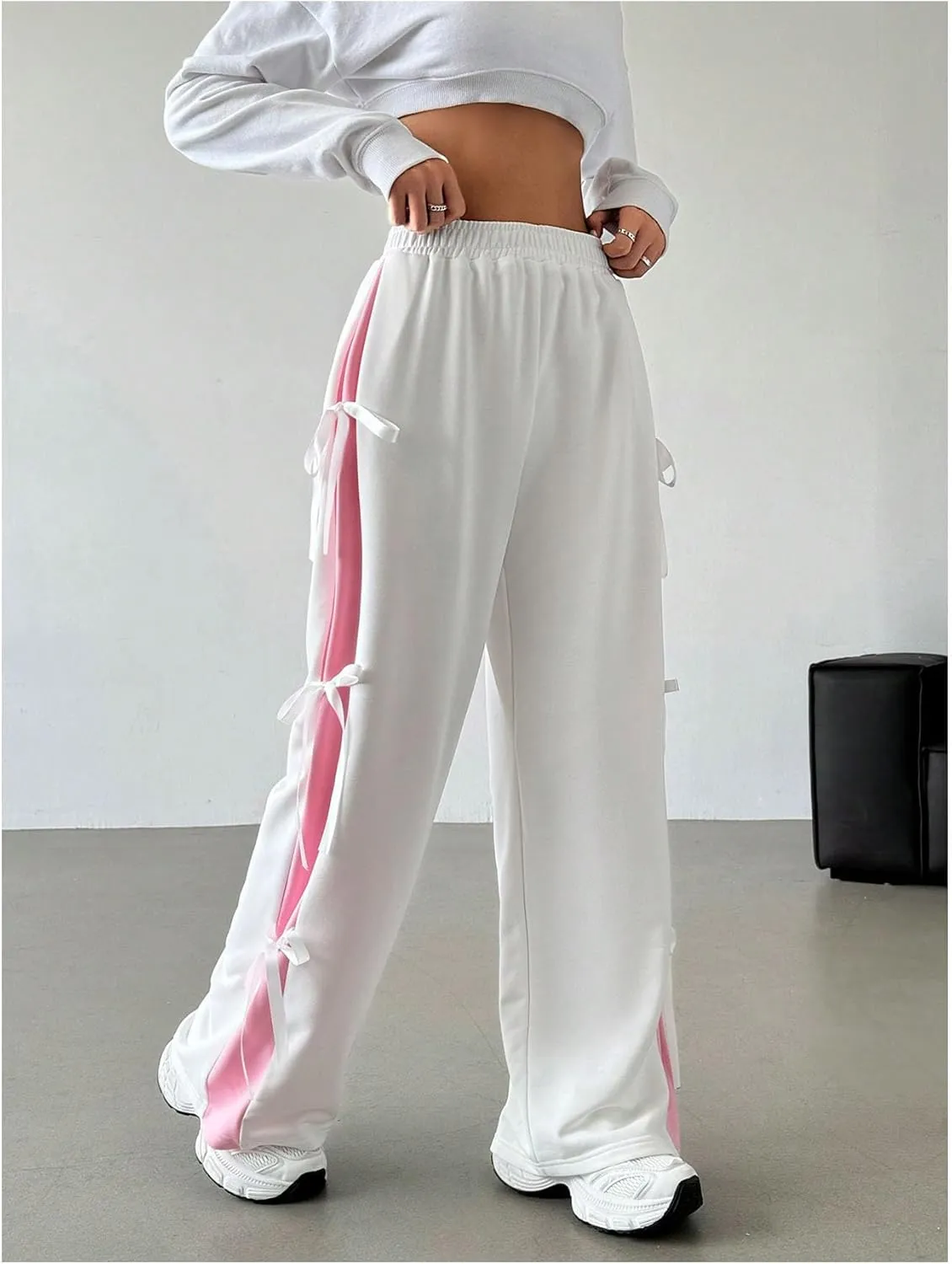 Verdusa Women's Bow Wide Leg Sweatpants Elastic Waist Casual Baggy Pants with Pocket