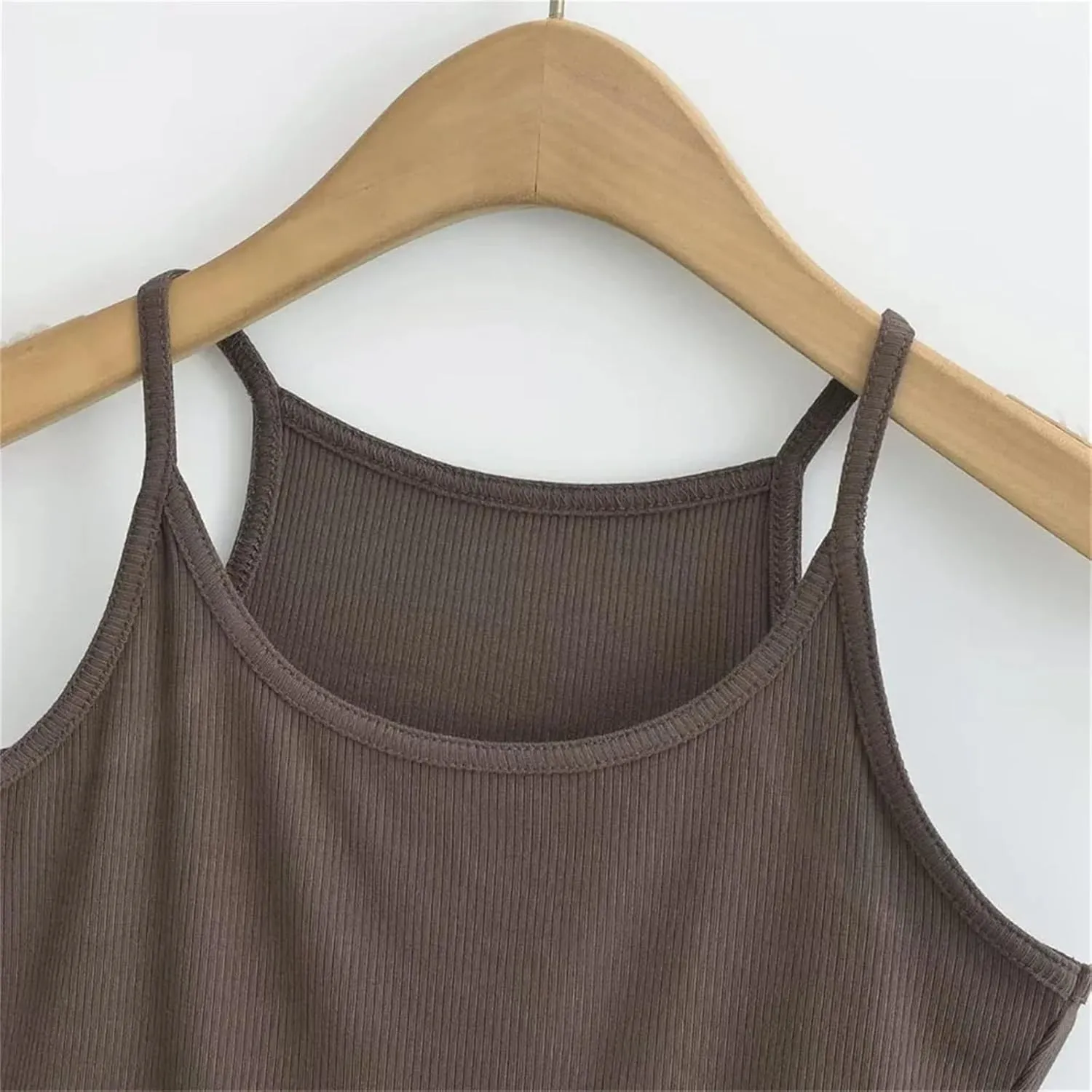 Women's Round Neck Spaghetti Strap Camisole Ribbed Slim Fit Summer Everyday Tank Top